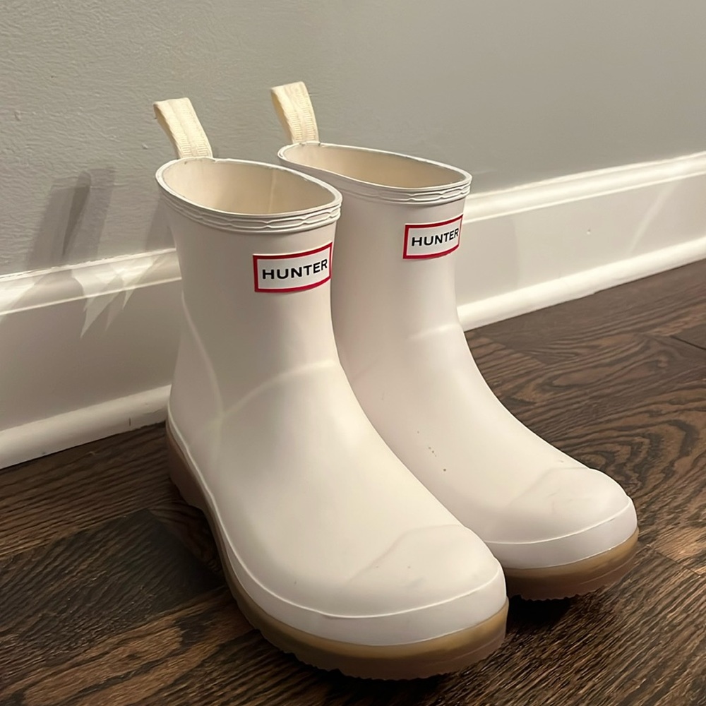 White Hunter Boots